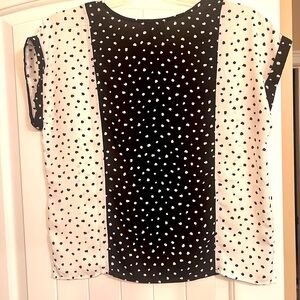 W5 Black and White Blouse Size M